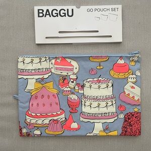 Baggu Go Pouch Still Life